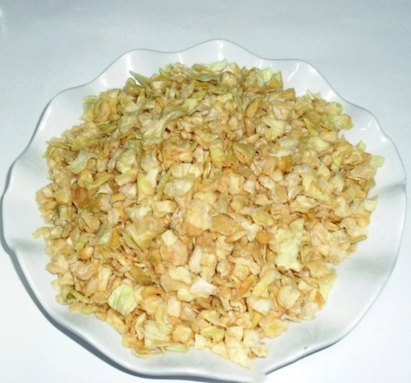 Dehydrated onion granules 10*10mm