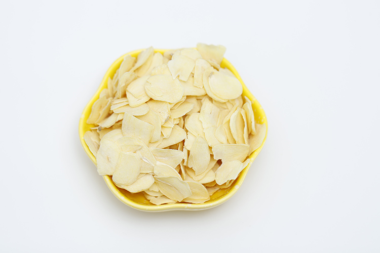 High Quality Dehydrated Garlic Chips Wholesale